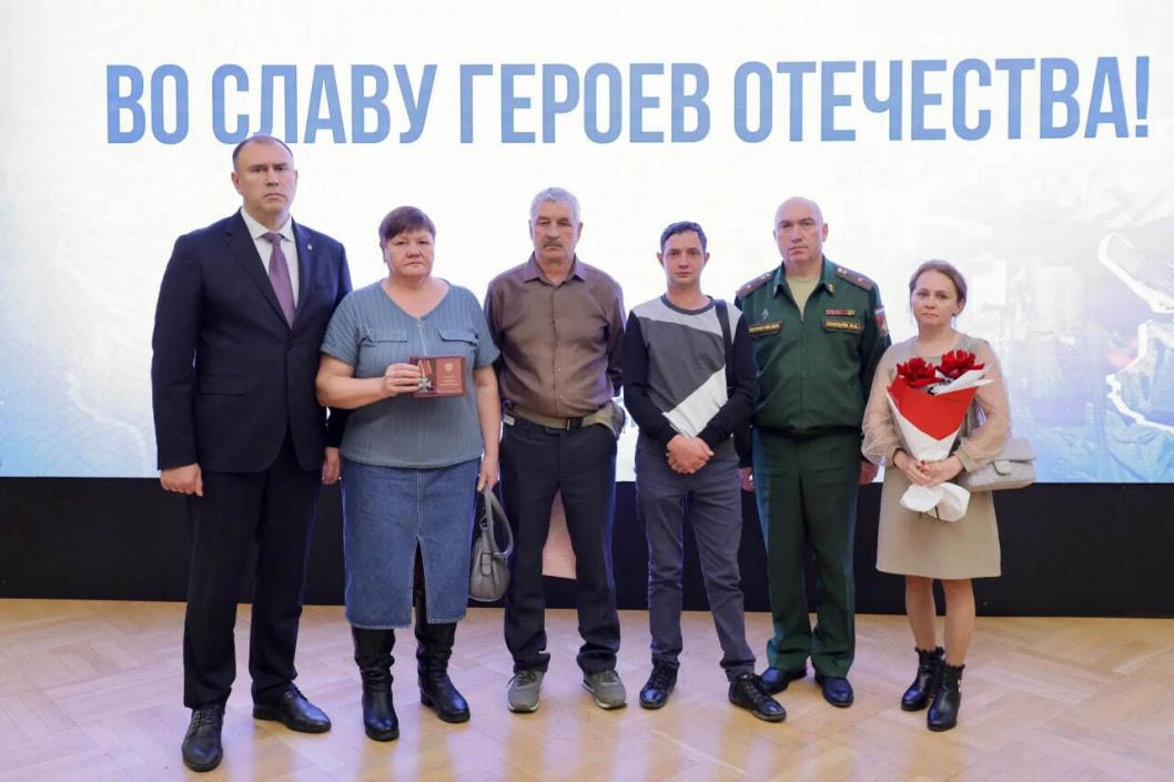 Фото из канала Петра Вагина в МАКСе, автор неизвестен