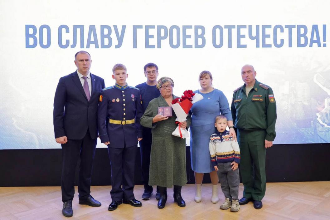 Фото из канала Петра Вагина в МАКСе, автор неизвестен