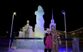В Новом Уренгое завершился фестиваль ледовых скульптур по сказкам Салтыкова-Щедрина