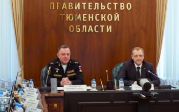 Вице-адмирал Владимир Цимлянский подвел итоги визита в Тюменскую область