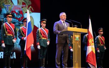 В Тюмени отметили 10-летие Росгвардии и 215-летие войск правопорядка