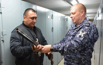 Жители Тюменской области могут передать личное оружие на СВО