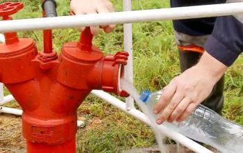 В Тюмени промывают сети для обновления воды