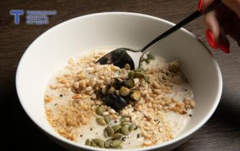 Почему завтрак кашей больше не работает и как питаться на пенсии – советы врача