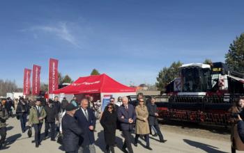 Ростсельмаш представил высокотехнологичную технику для сурового климата на «Тюмень Агро-2026»