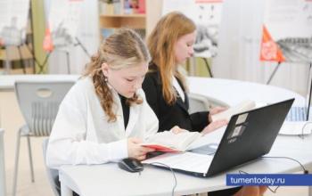 Самозанятые Тюменской области смогут получать оплату больничных с 2026 года