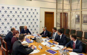 Александр Моор обсудил форум TNF с министром энергетики РФ
