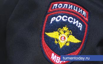 В полиции Тюмени рассказали, что ждет подростков, устроивших драку в подъезде 