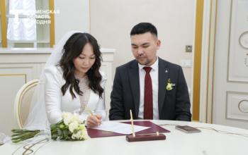Минюст предлагает перейти на электронную выдачу документов в ЗАГСе