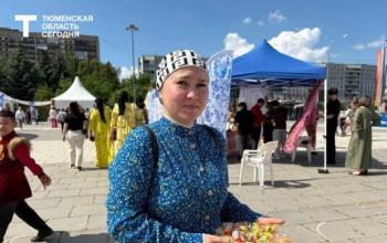 На площади 400-летия Тюмени стартовал 31-й фестиваль «Мост дружбы» 