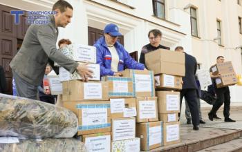 Депутаты Тюменской областной Думы отправили 14‑й гуманитарный груз в зону СВО 