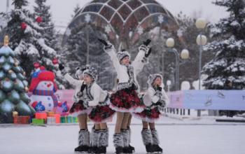 В Тюмени открылся каток на Цветном бульваре