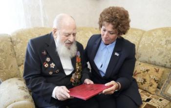 Почетный гражданин Тюмени Михаил Костюрин отметил 103-летие