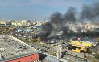 В Тюмени сгорел гараж на улице Широтной