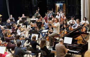 Оркестр Юрия Медяника и пианист Александр Гиндин пишут концерт для федерального радио