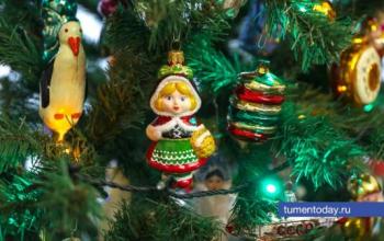 Ностальгия в цене: в области вырос спрос на винтажные елочные игрушки
