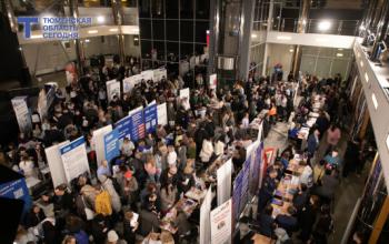 На ярмарке вакансий в Тюмени искали сотрудников в РЖД, Росгвардию и сферу ЖКХ