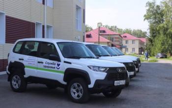 В Тюменской области больнице передали 9 автомобилей Niva