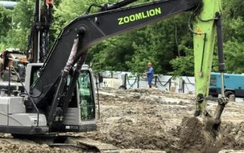 Более 3 000 свай погружено в основание будущей станции очистки ливневых стоков в Тюмени