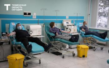 Тюменцы оформили 12 тысяч заявок на сдачу крови через Госуслуги