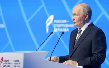 Владимир Путин поддержал идею полного запрета продажи вейпов в России