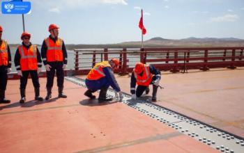 Движение по автомобильному мосту между Россией и Северной Кореей начнется летом 2026 года