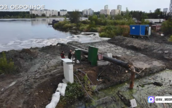 В Тюмени начали откачивать воду из переполненного озера Оброчного