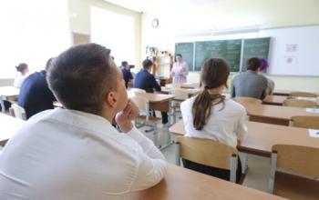 Тюменским выпускникам запретили ссылаться на мемы и рилсы на ЕГЭ