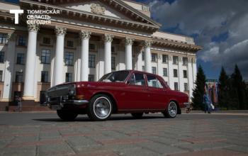 «Капризная, но обаятельная»: как ретро‑автомобиль свел пару и стал членом семьи