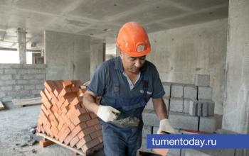 Кому в Тюменской области предлагают заработную плату выше 100 тысяч рублей