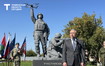В Аромашево открыли памятник участникам СВО