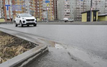 Дворы и проезды: как в Тюмени решают проблемы талых вод после снегопадов