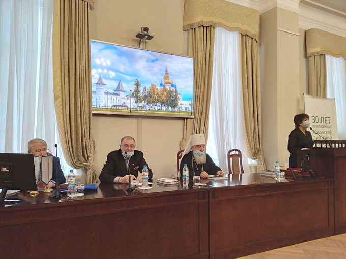 Тюменских писателей отметили на всероссийской конференции «Православие и современная литература»
