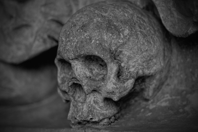 В центре Тюмени нашли останки людей столетней давности