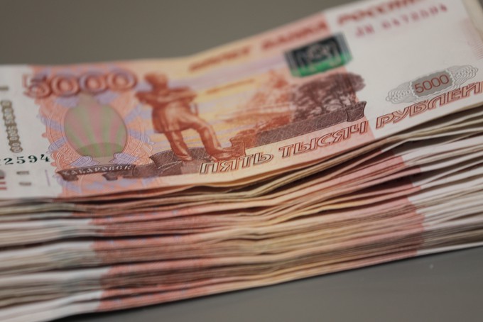 Средняя сумма взятки в Тюменской области – 195 тысяч рублей