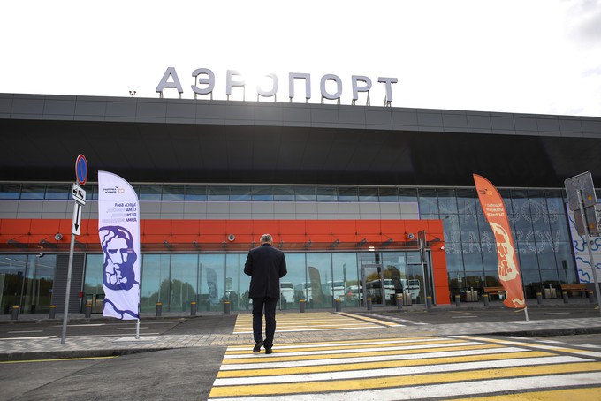 Аэропорт Тобольска прекратил авиасообщение с Екатеринбургом