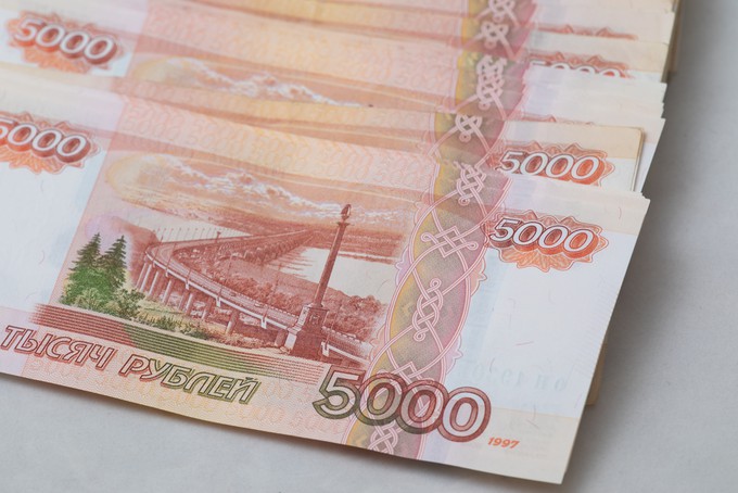 Банковский долг Тюмени, Югры и Ямала на каждого жителя составил 280 тысяч рублей