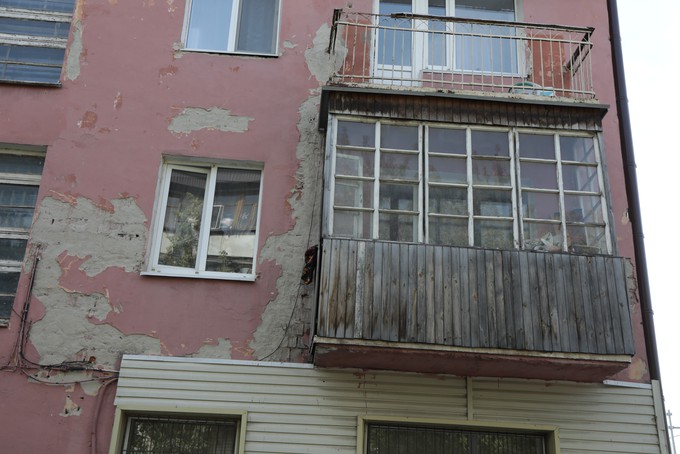 В Тюменском районе снесли 15 домов по требованию прокуратуры