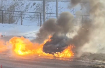 Новость Тюмени: В Тюмени сгорела машина на парковке в Европейском