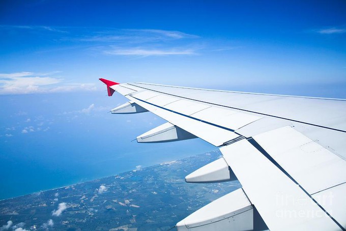 Самолет из Новосибирска экстренно приземлился в Тюмени: пассажирке стало плохо