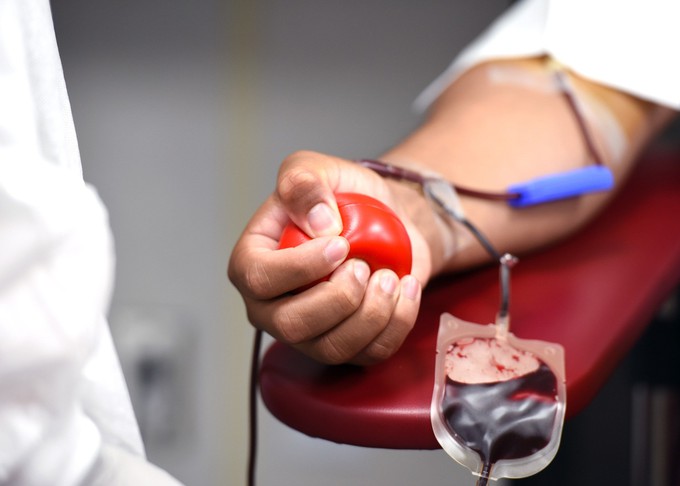 На станции переливания крови в Тюмени ждут доноров