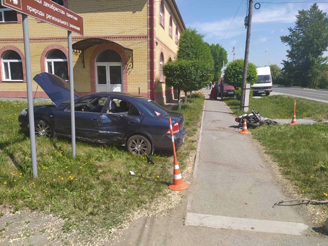Два подростка пострадали в ДТП в Ялуторовске