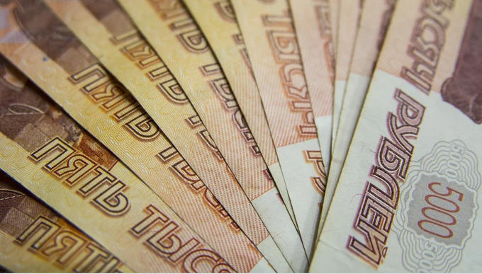 В Тюменской области средняя зарплата превысила 50 тысяч рублей