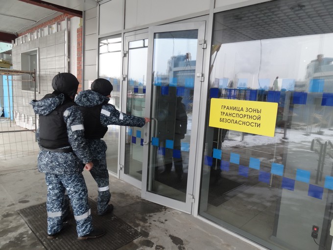 Правоохранители пресекли свыше тысячи нарушений на объектах транспорта Урала