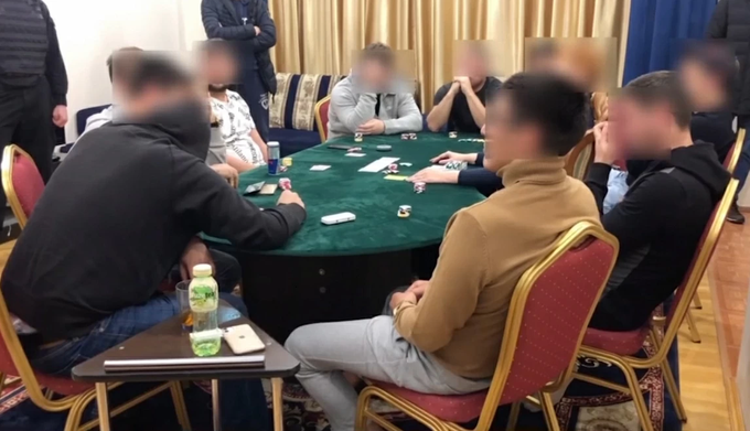 В Тюмени ликвидировали подпольный покерный клуб на улице Ленина