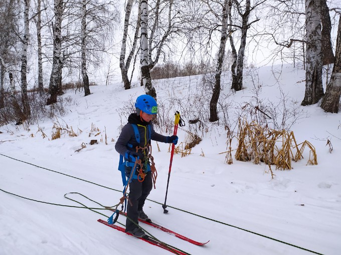 Тюменцы на лыжах признались в любви к туризму