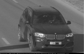 Новость Тюмени: Тюменская пенсионерка на BMW за лето накопила 24 штрафа за превышение скорости