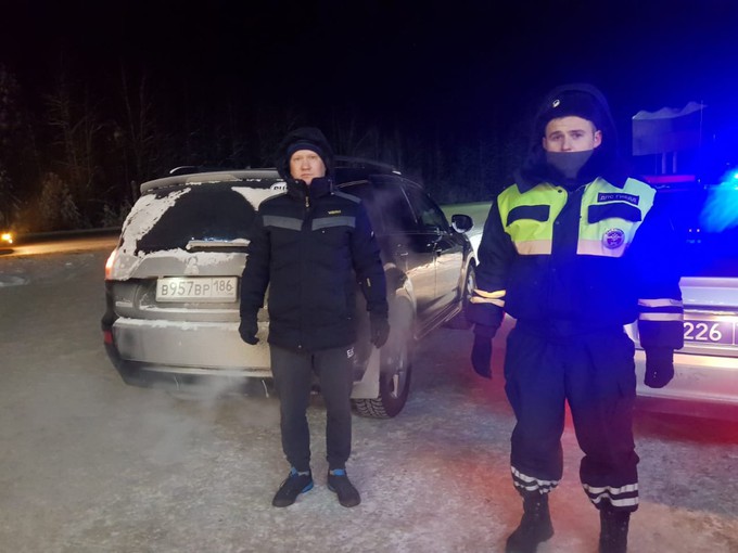Тюменские автоинспекторы спасают автомобилистов от морозов