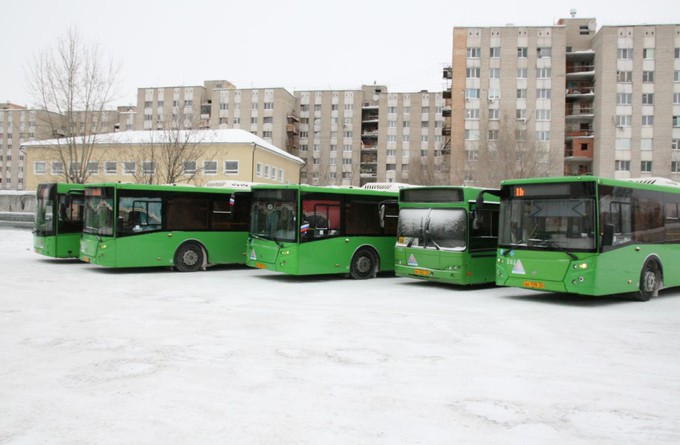 В Тюмени поменяли маршрут у семи автобусов