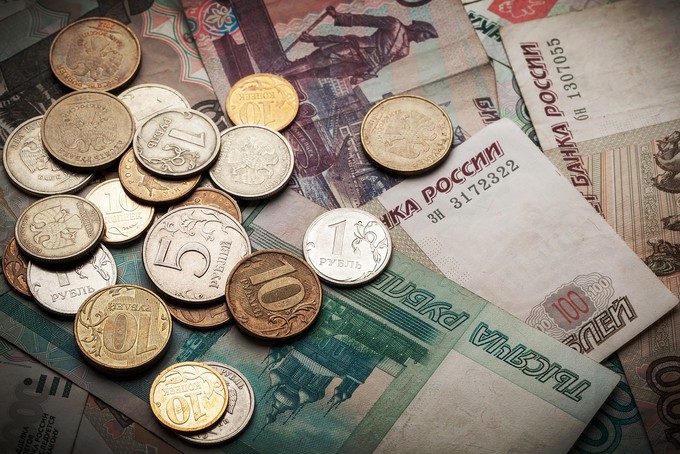 Средняя зарплата тюменцев составила 49 тысяч рублей